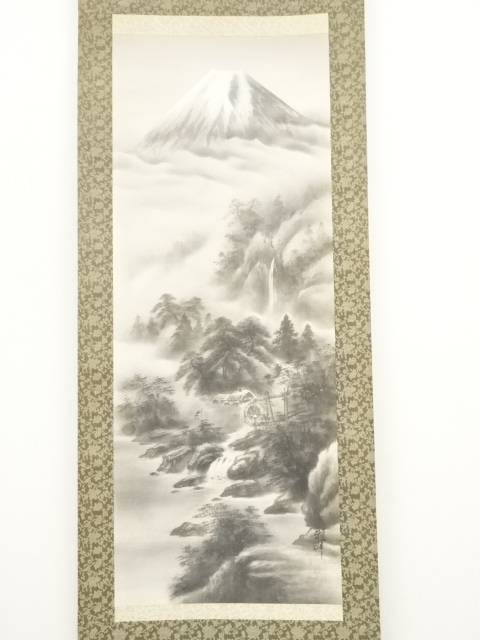 西 峰 筆 絹本水墨山水画 肉筆 軸先木製 西 峰 筆 絹本水墨山水画 肉筆 軸先木製 西 峰 筆 絹本水墨山水画